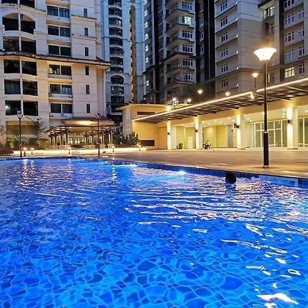 Cozy Homestay @ Riverine Diamond Kuching Exterior photo